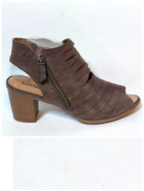 Josef Seibel Taupe Suede Peep-Toe Stacked Heel Sandal Women's Size 9.5 / Size 10